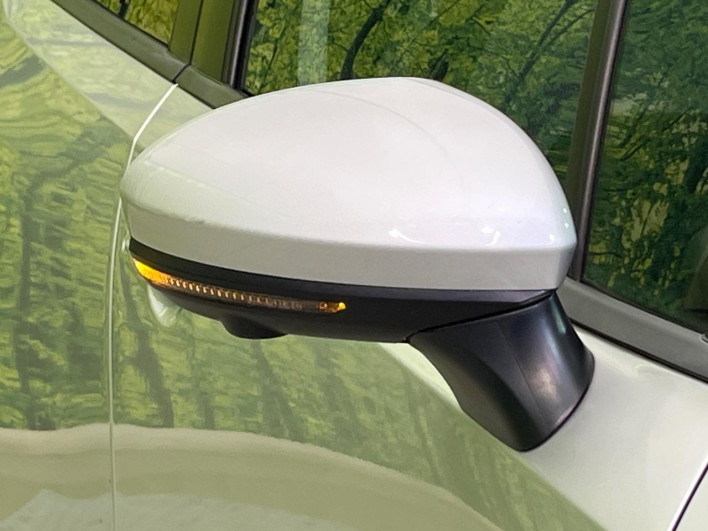 2022 Nissan Note 6AA-E13 (UW-69f066a6717e6)[13]