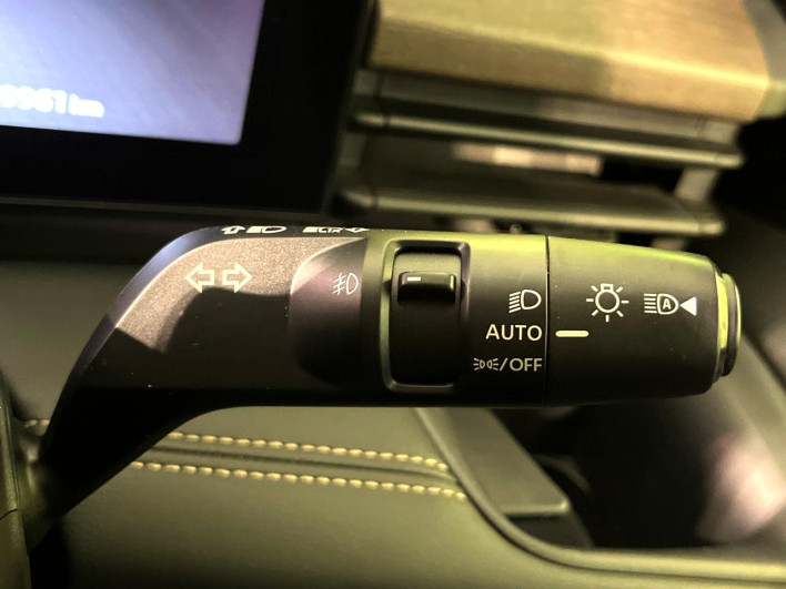 2023 Nissan Serena 5BA-FC28 (UW-69f066a846720)[25]