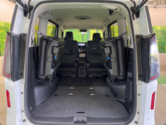 2025 Nissan Serena 5BA-FC28 (UW-69f066a89355d)[13]