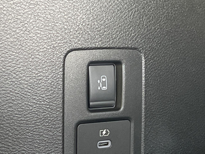 2025 Nissan Serena 5BA-FC28 (UW-69f066a89355d)[17]