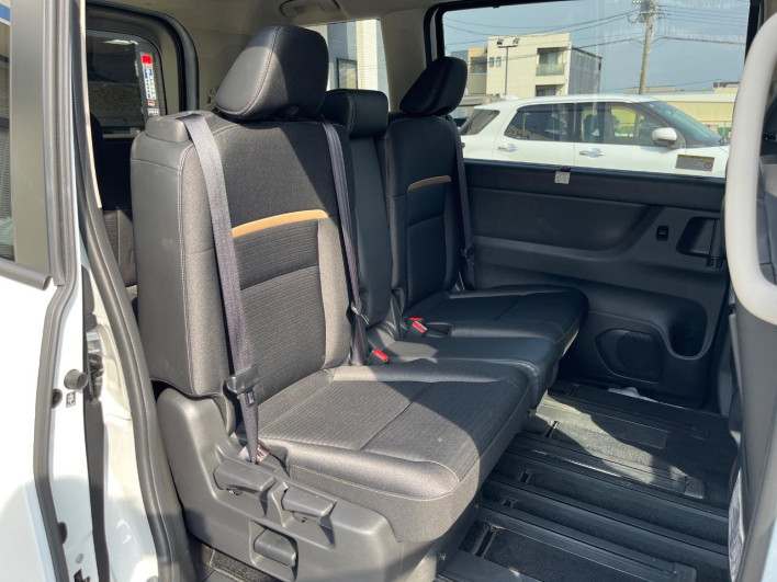 2025 Nissan Serena 5BA-FC28 (UW-69f066a8b8aae)[16]