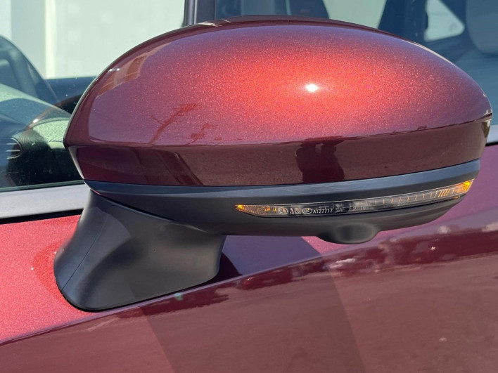 2021 Nissan Aura 6AA-FE13 (UW-69f066aaa3631)[15]