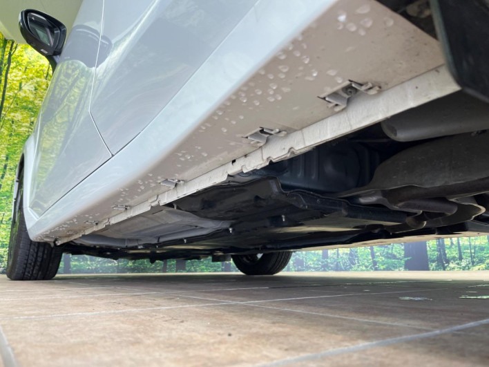 2021 Nissan Aura 6AA-FE13 (UW-69f066aaaa99b)[9]