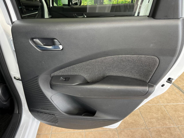 2021 Nissan Aura 6AA-FE13 (UW-69f066aaaa99b)[15]