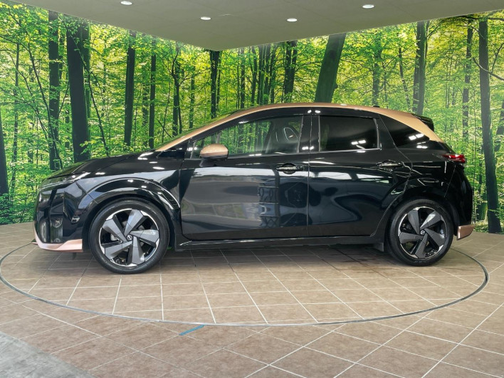 2021 Nissan Aura 6AA-FE13 (UW-69f066aad6e47)[18]