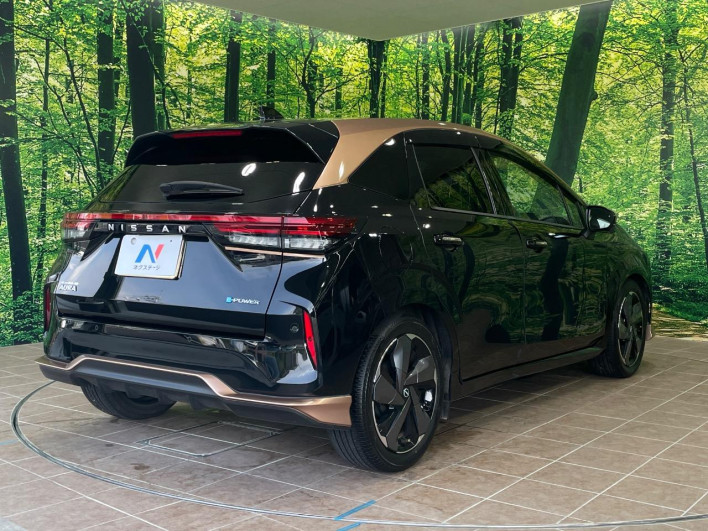 2021 Nissan Aura 6AA-FE13 (UW-69f066aad6e47)[21]