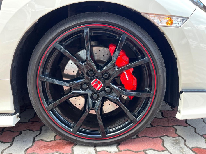 2019 Honda Civic DBA-FK8 (UW-69f066ad2169a)[15]