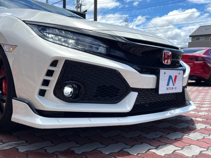 2019 Honda Civic DBA-FK8 (UW-69f066ad2169a)[27]