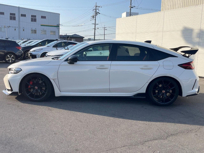 2023 Honda Civic 6BA-FL5 (UW-69f066ad7932f)[22]