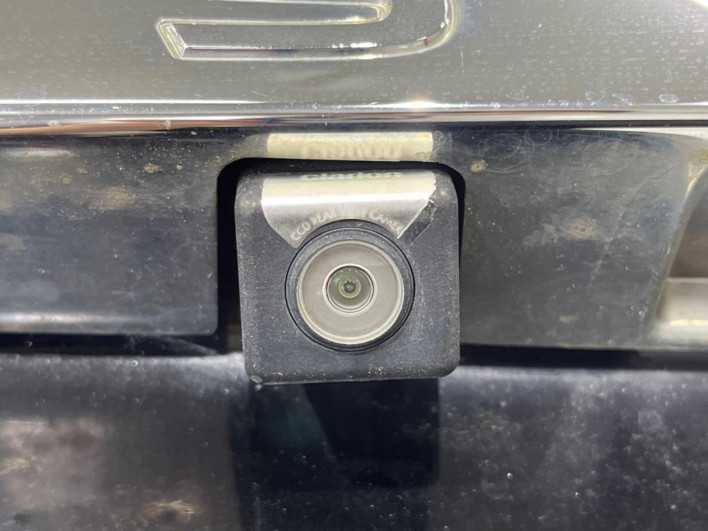 2011 Nissan Serena DBA-FNC26 (UW-69f066aec4c00)[16]