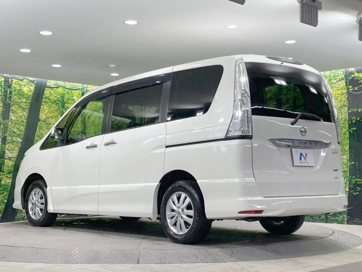 2016 Nissan Serena DBA-FNC26 (UW-69f066aed7a5e)[11]