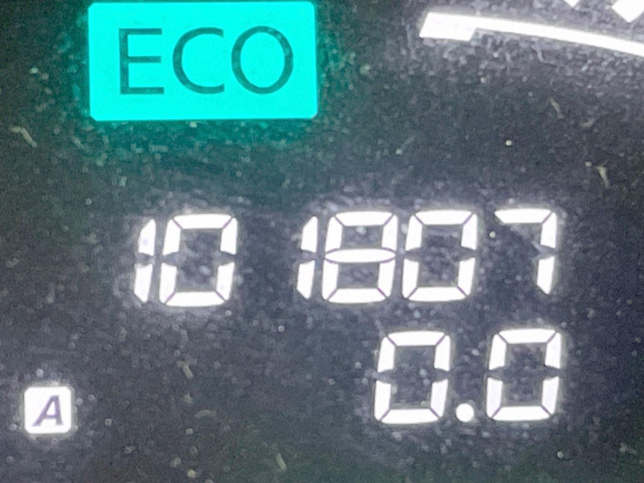 2016 Nissan Serena DBA-FNC26 (UW-69f066aed7a5e)[2]