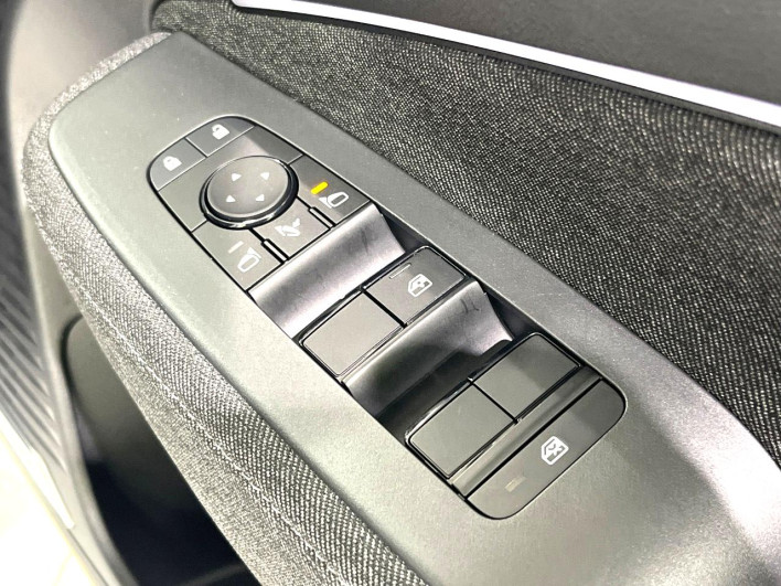 2023 Nissan Aura 6AA-FSNE13 (UW-69f066af050a2)[12]