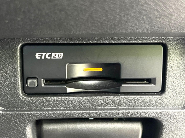 2023 Nissan Aura 6AA-FSNE13 (UW-69f066af050a2)[16]