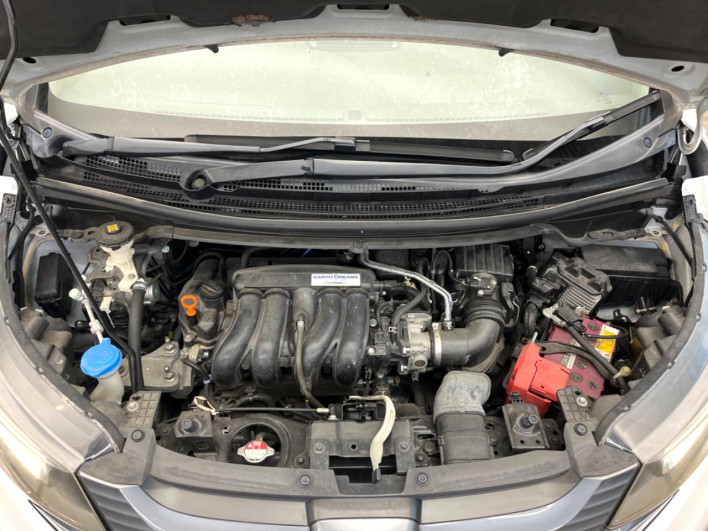 2017 Honda Freed DBA-GB5 (UW-69f066b0f290d)[26]