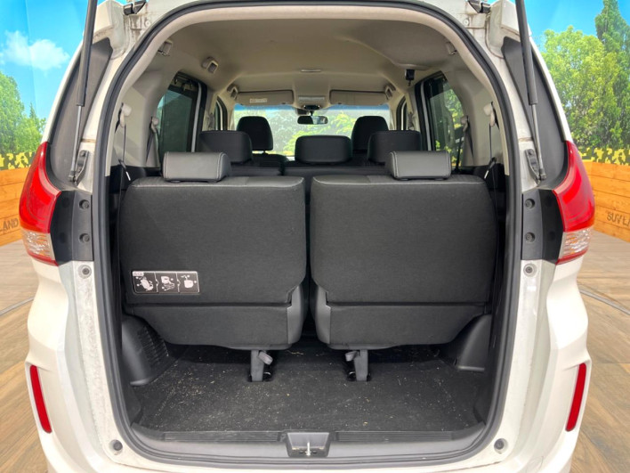 2017 Honda Freed DBA-GB5 (UW-69f066b0f290d)[18]