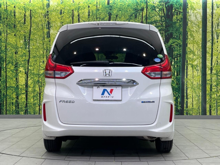 2017 Honda Freed hybrid DAA-GB7 (UW-69f066b1c0742)[16]