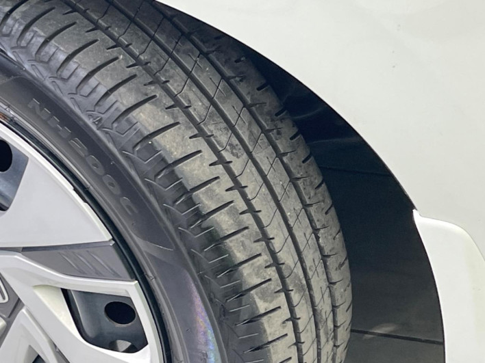 2017 Honda Freed hybrid DAA-GB7 (UW-69f066b1c0742)[8]