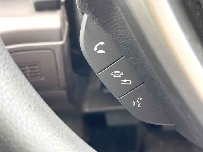 2018 Honda Freed hybrid DAA-GB7 (UW-69f066b2d49c7)[19]