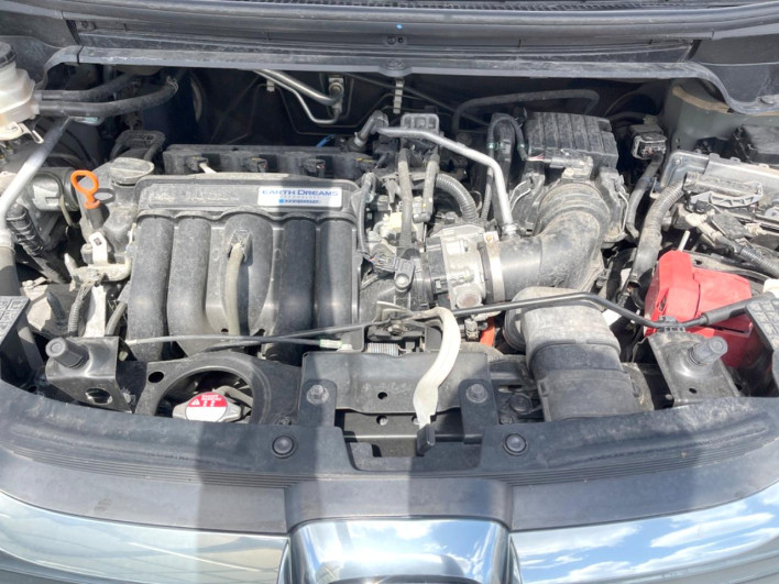 2018 Honda Freed hybrid DAA-GB7 (UW-69f066b2d49c7)[4]