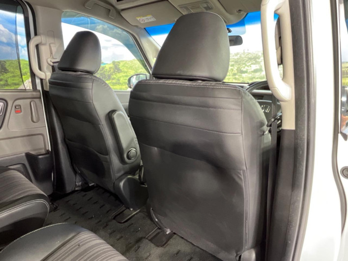 2018 Honda Freed hybrid DAA-GB7 (UW-69f066b2e0247)[27]