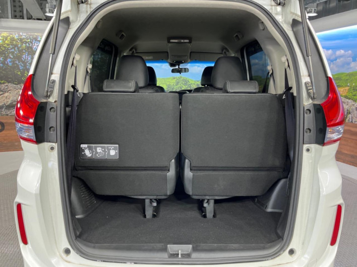 2018 Honda Freed hybrid DAA-GB7 (UW-69f066b2e0247)[13]