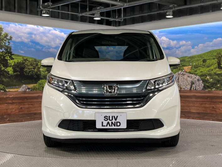 2018 Honda Freed hybrid DAA-GB7 (UW-69f066b2e0247)[6]