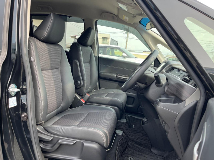 2023 Honda Freed hybrid 6AA-GB7 (UW-69f066b398bc3)[17]