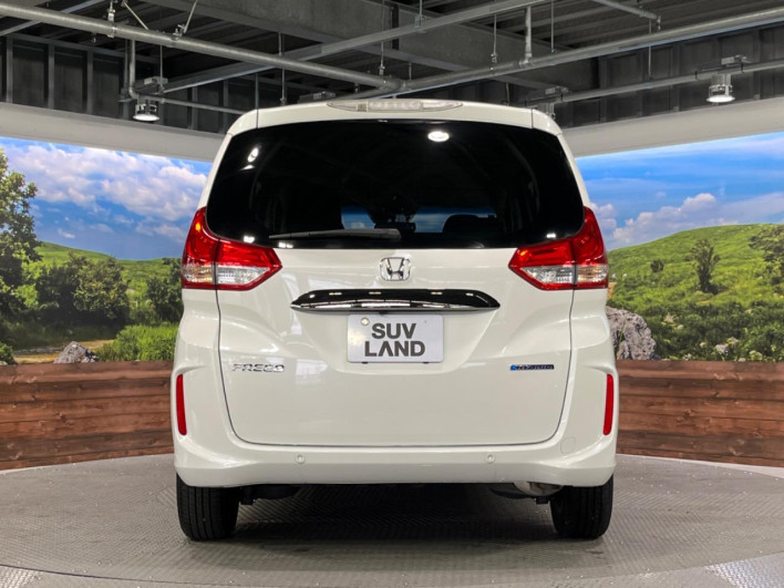 2023 Honda Freed hybrid 6AA-GB7 (UW-69f066b48e113)[11]