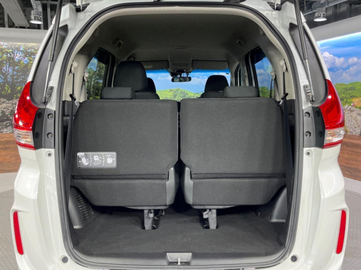 2023 Honda Freed hybrid 6AA-GB7 (UW-69f066b48e113)[14]