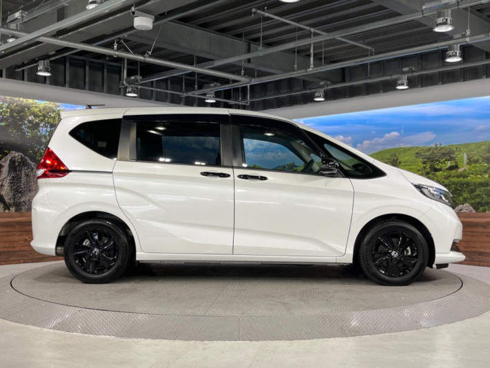 2023 Honda Freed hybrid 6AA-GB7 (UW-69f066b48e113)[9]