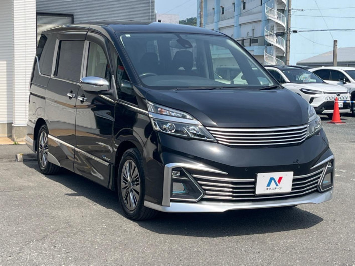 2017 Nissan Serena DAA-GC27 (UW-69f066b4c4d7d)[7]