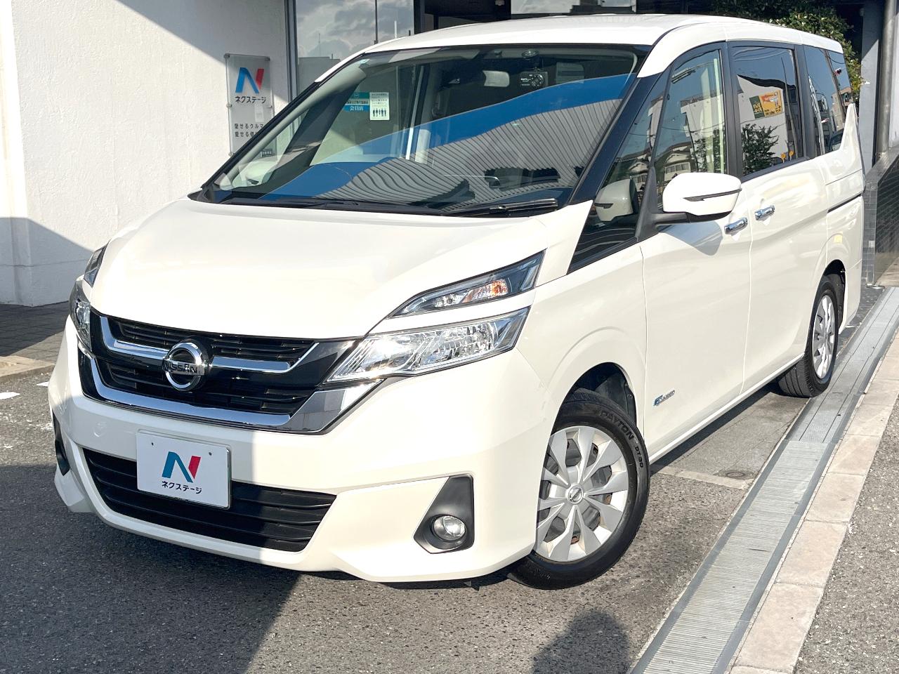 2017 Nissan Serena DAA-GC27