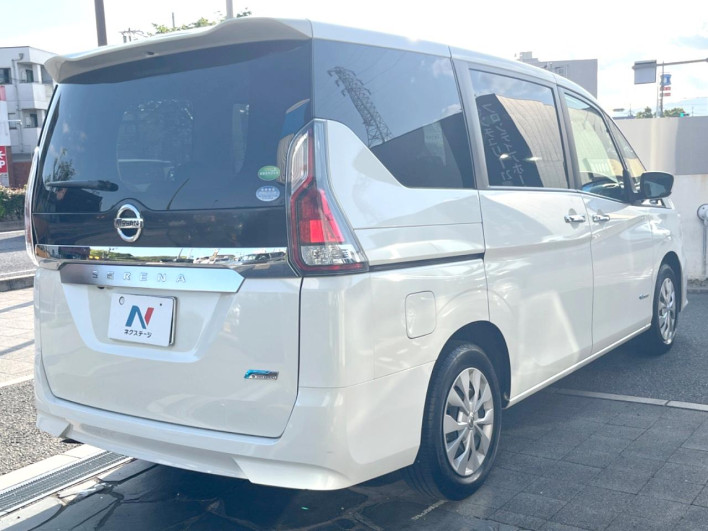 2017 Nissan Serena DAA-GC27 (UW-69f066b51d65f)[25]