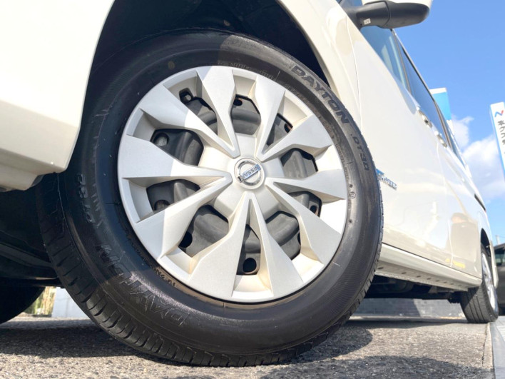 2017 Nissan Serena DAA-GC27 (UW-69f066b51d65f)[5]