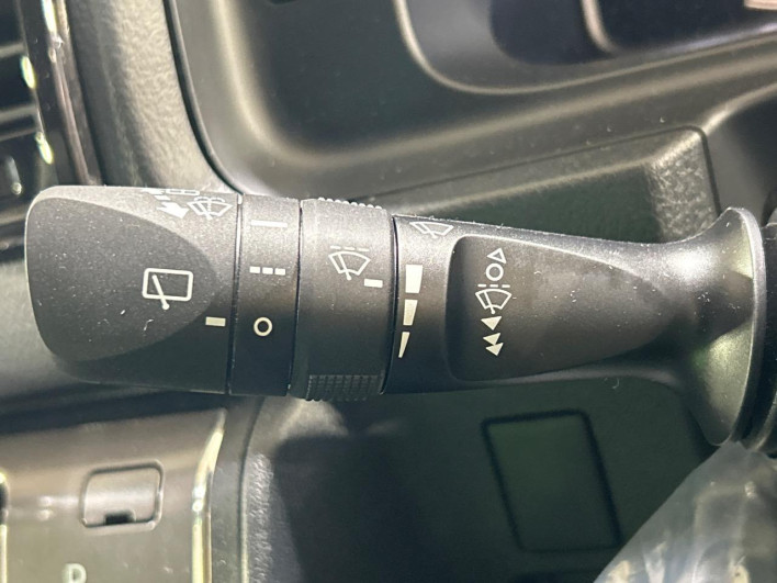 2025 Toyota Hiace Van 3DF-GDH201V (UW-69f066b54cdb0)[13]