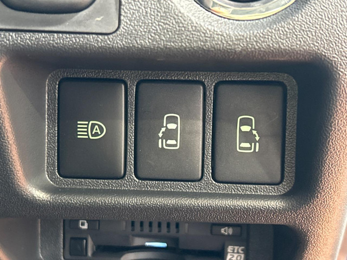 2025 Toyota Hiace Van 3DF-GDH201V (UW-69f066b54cdb0)[7]