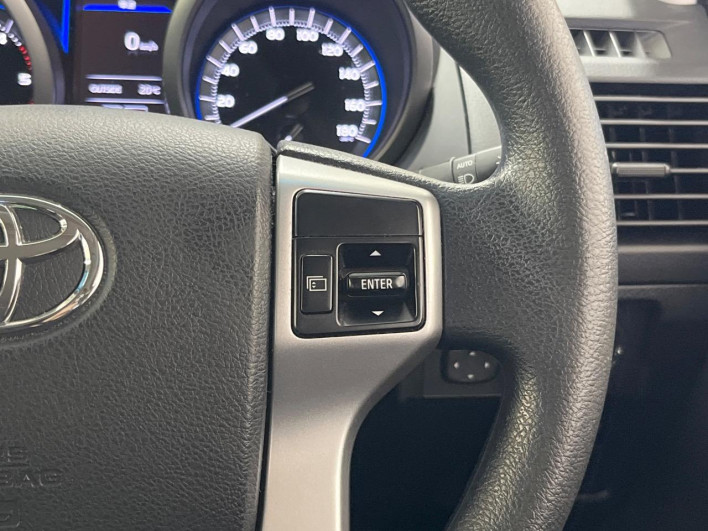 2017 Toyota Land Cruiser Prado LDA-GDJ150W (UW-69f066b670d9e)[13]