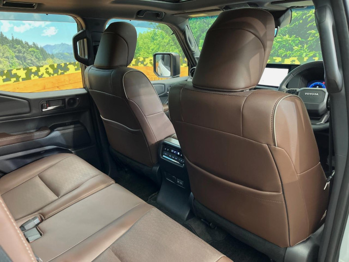 2024 Toyota Land Cruiser 250 3DA-GDJ250W (UW-69f066b743250)[29]