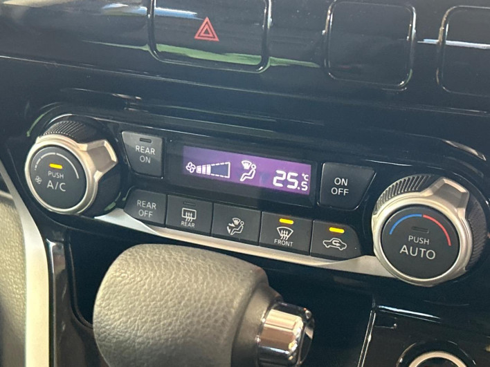 2017 Nissan Serena DAA-GFC27 (UW-69f066b8bbe94)[16]