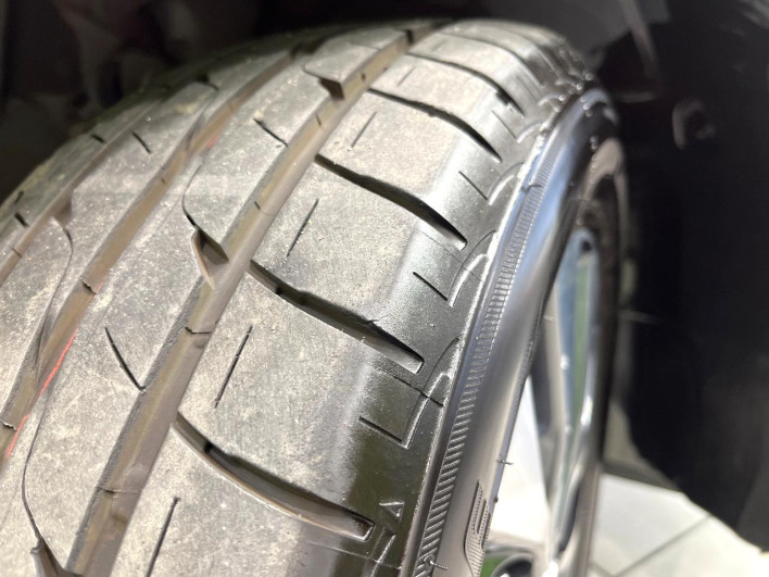 2017 Nissan Serena DAA-GFC27 (UW-69f066b90c143)[17]