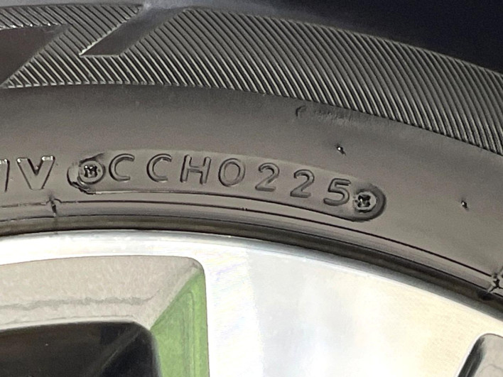 2017 Nissan Serena DAA-GFC27 (UW-69f066b90c143)[15]