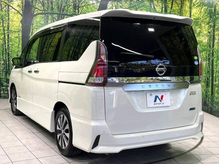 2017 Nissan Serena DAA-GFC27 (UW-69f066b90c143)[9]