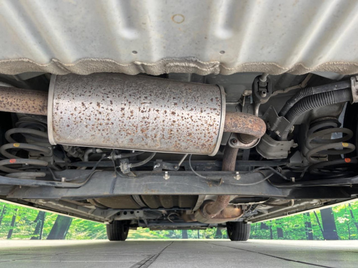 2017 Nissan Serena DAA-GFC27 (UW-69f066b93d756)[19]