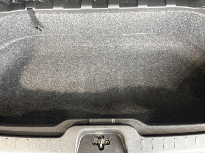 2017 Nissan Serena DAA-GFC27 (UW-69f066b93d756)[16]