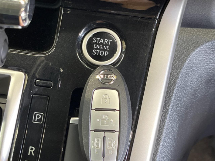 2019 Nissan Serena DAA-GFC27 (UW-69f066bb0de17)[24]