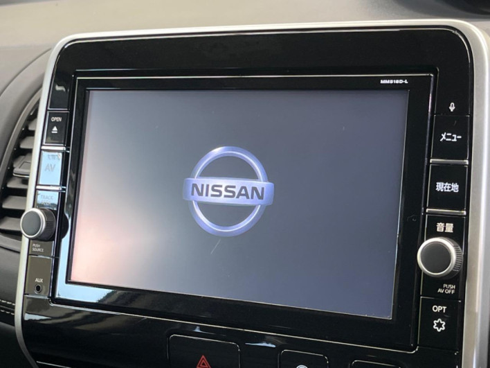 2019 Nissan Serena DAA-GFC27 (UW-69f066bb0de17)[25]