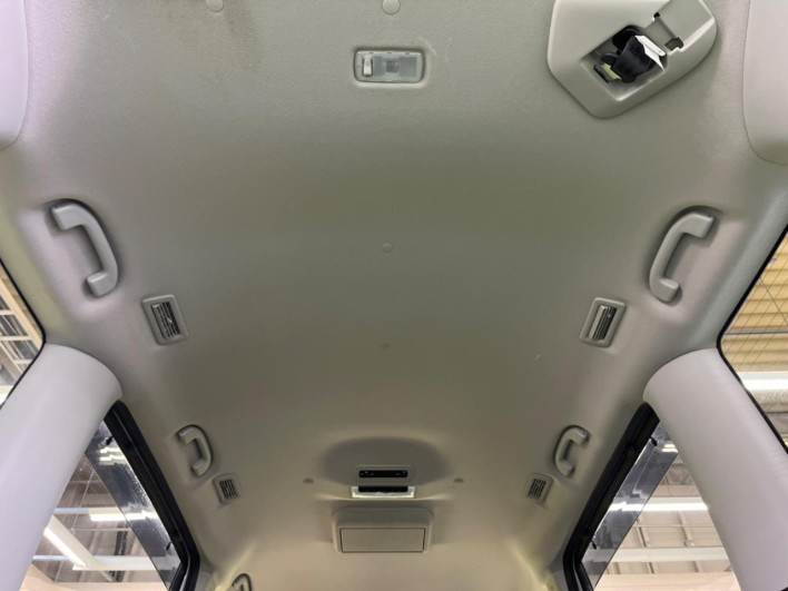 2019 Nissan Serena DAA-GFC27 (UW-69f066bb0de17)[16]