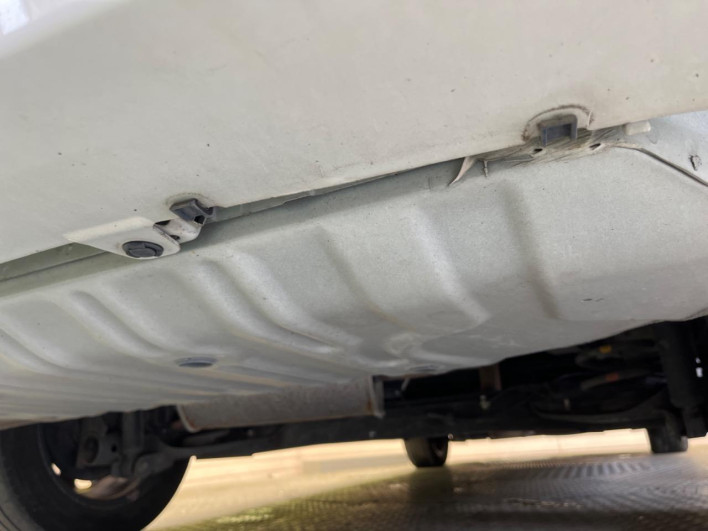 2019 Nissan Serena DAA-GFC27 (UW-69f066bb0de17)[9]