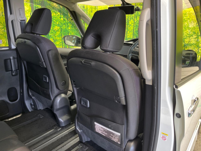 2019 Nissan Serena DAA-GFC27 (UW-69f066bb0de17)[18]